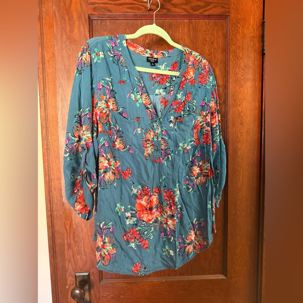 Torrid Multicolor Harper Floral Top